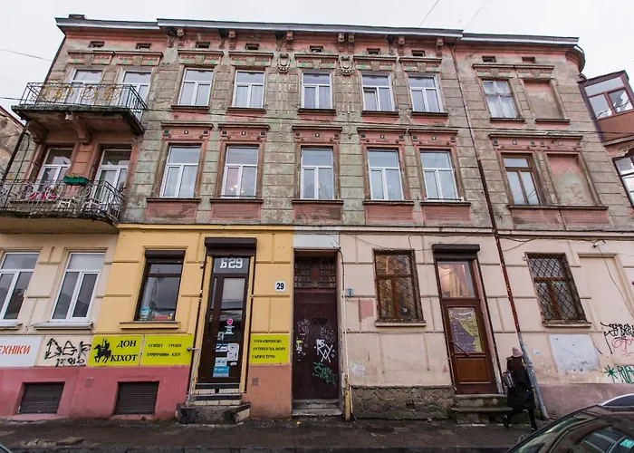 Apartamento подобово в центрі на вулиця скорика 25 колишня чайковського біля філармонії